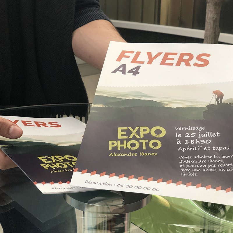 Impression de flyers A4 Top Qualité pas chers miniature 3